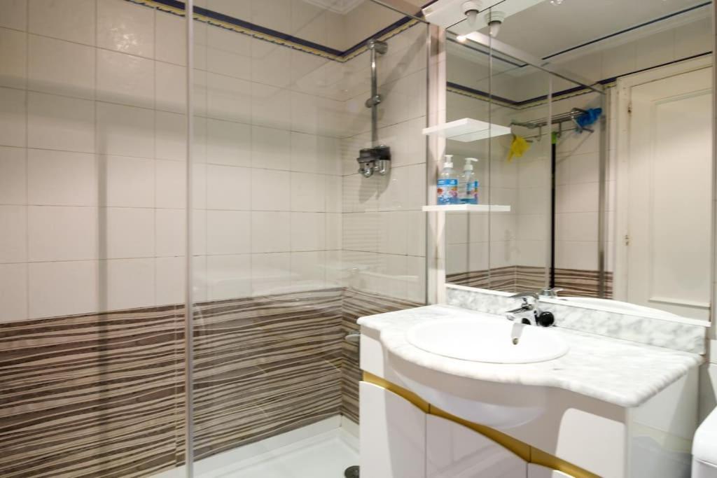 Apartamento Frente Al Sardinero Σανταντέρ Εξωτερικό φωτογραφία